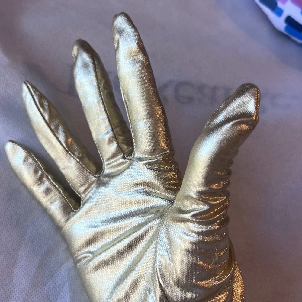 Vintage Gold colored Gloves Women’s small-medium size